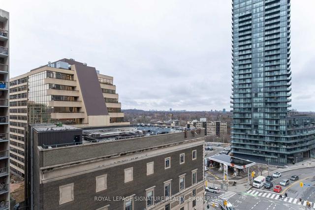 1002 - 8 Scollard St, Condo with 2 bedrooms, 2 bathrooms and 1 parking in Toronto ON | Image 13