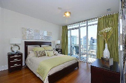 2202 - 90 Stadium Rd, Condo with 2 bedrooms, 2 bathrooms and 2 parking in Toronto ON | Image 6