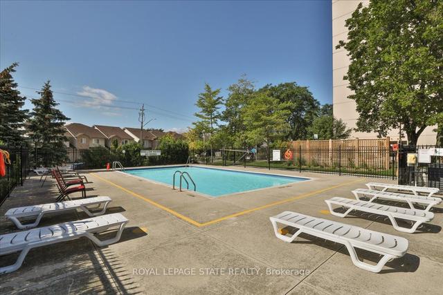 404 - 301 Frances Ave, Condo with 3 bedrooms, 2 bathrooms and 1 parking in Hamilton ON | Image 31