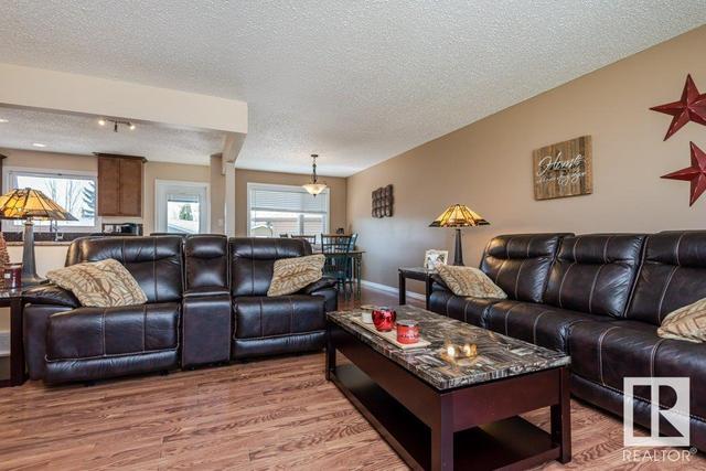 8205 95a Av, House detached with 4 bedrooms, 2 bathrooms and 6 parking in Fort Saskatchewan AB | Image 15