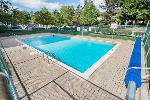 909 - 2929 Aquitaine Ave, Condo with 2 bedrooms, 2 bathrooms and 2 parking in Mississauga ON | Image 24