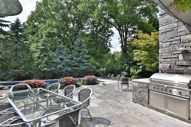 37 Misty Cres, House detached with 4 bedrooms, 7 bathrooms and 9 parking in Toronto ON | Image 29