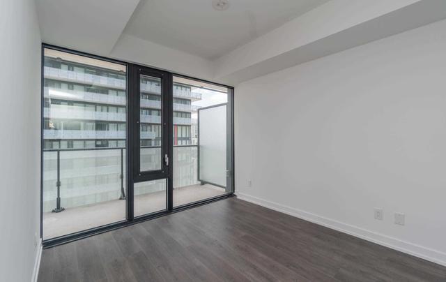 1807 - 161 Roehampton Ave, Condo with 2 bedrooms, 2 bathrooms and 1 parking in Toronto ON | Image 25