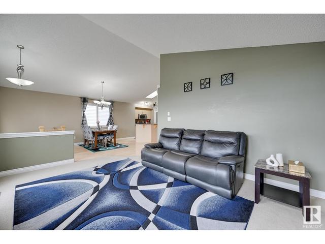 15407 47 St Nw, House detached with 5 bedrooms, 3 bathrooms and null parking in Edmonton AB | Image 13