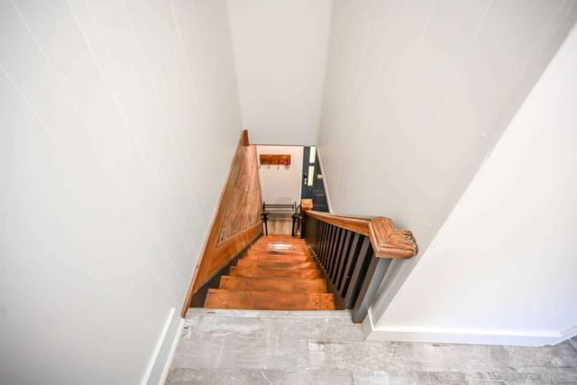 38 East 24th St, House detached with 3 bedrooms, 2 bathrooms and 2 parking in Hamilton ON | Image 26