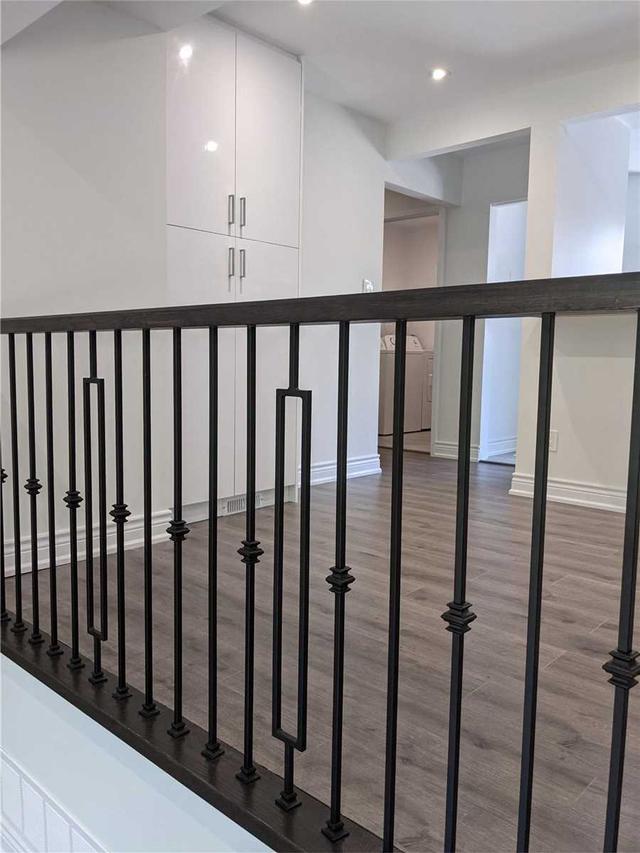 37 Laurie Shepway, Townhouse with 3 bedrooms, 2 bathrooms and 2 parking in Toronto ON | Image 25