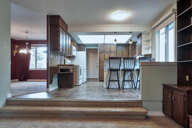 124 Sprague Way Se, House detached with 4 bedrooms, 3 bathrooms and 4 parking in Medicine Hat AB | Image 11