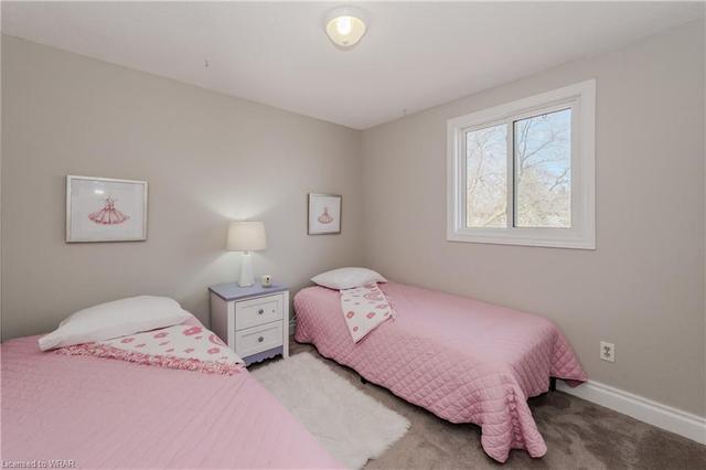 139 Sunpoint Crescent, House detached with 3 bedrooms, 2 bathrooms and 3 parking in Waterloo ON | Image 13