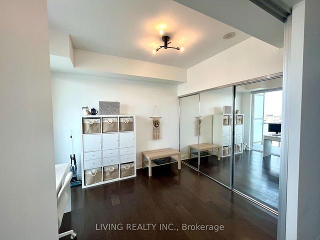 2608 - 65 St Mary St, Condo with 1 bedrooms, 1 bathrooms and 0 parking in Toronto ON | Image 6