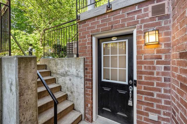 1509 - 26 Laidlaw St, Townhouse with 2 bedrooms, 1 bathrooms and 1 parking in Toronto ON | Image 19