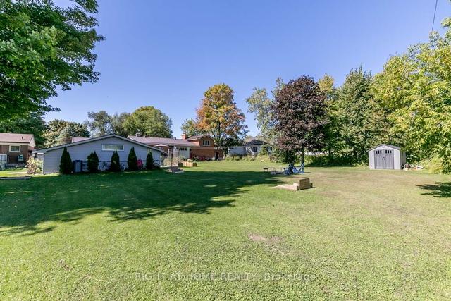 8 Vine St, House detached with 4 bedrooms, 3 bathrooms and 8 parking in Oro Medonte ON | Image 13