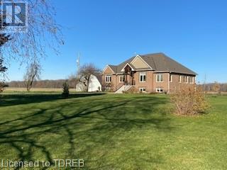 420 Jackson Side Road, House detached with 7 bedrooms, 2 bathrooms and 22 parking in Norfolk County ON | Image 1