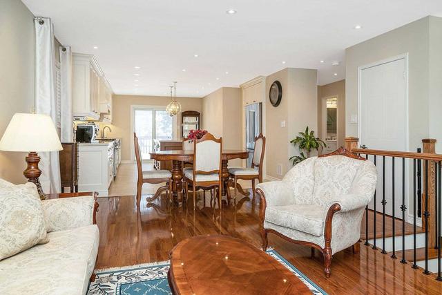 32 Strawberry Hill Crt, House detached with 3 bedrooms, 2 bathrooms and 5 parking in Caledon ON | Image 33