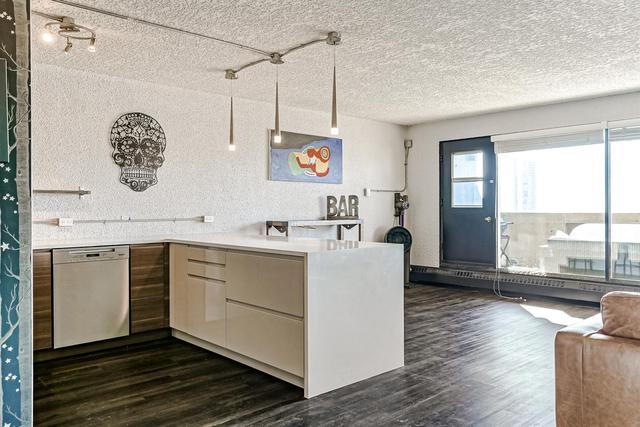 2911 - 221 6 Avenue Se, Condo with 2 bedrooms, 1 bathrooms and 1 parking in Calgary AB | Image 18