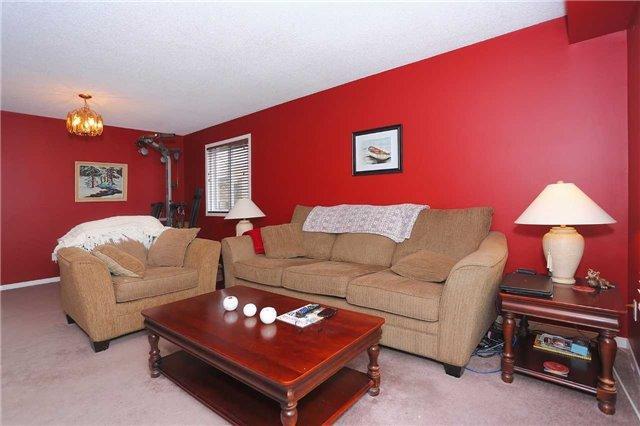 173 Trudeau Dr, House detached with 3 bedrooms, 3 bathrooms and 2 parking in Clarington ON | Image 5
