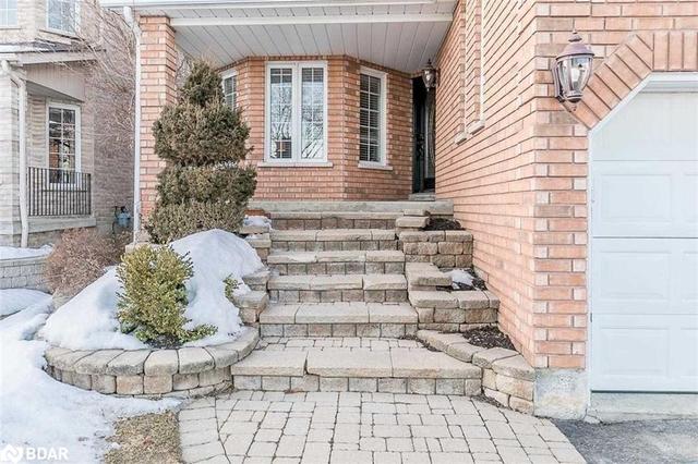 104 Birchwood Road, House detached with 4 bedrooms, 3 bathrooms and null parking in Barrie ON | Image 2