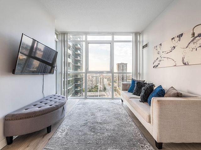 2807 - 4070 Confederation Pkwy, Condo with 2 bedrooms, 2 bathrooms and 1 parking in Mississauga ON | Image 8