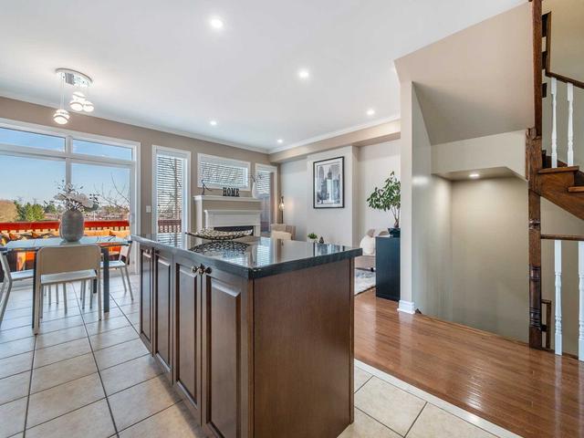 122 Vittorio De Luca Dr, House attached with 3 bedrooms, 3 bathrooms and 2 parking in Vaughan ON | Image 36