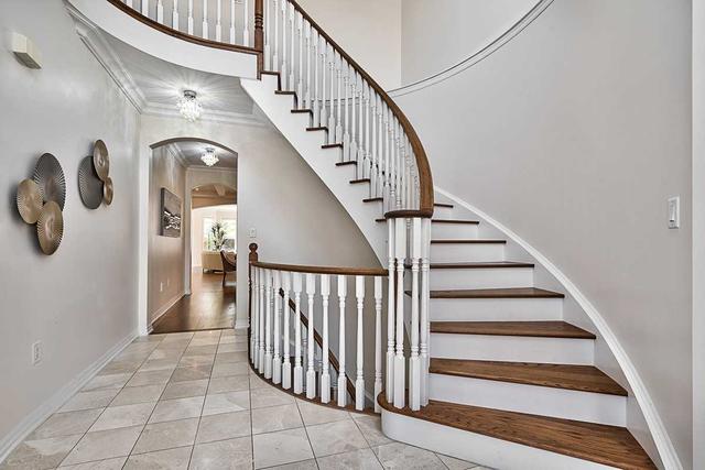 163 Cherryhurst Rd, House detached with 4 bedrooms, 4 bathrooms and 4 parking in Oakville ON | Image 36