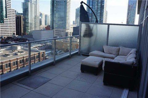 uph20 - 21 Nelson St, Condo with 1 bedrooms, 2 bathrooms and 1 parking in Toronto ON | Image 6