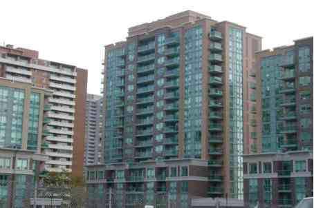 204 - 15 Michael Power Pl, Condo with 2 bedrooms, 2 bathrooms and 1 parking in Toronto ON | Image 1
