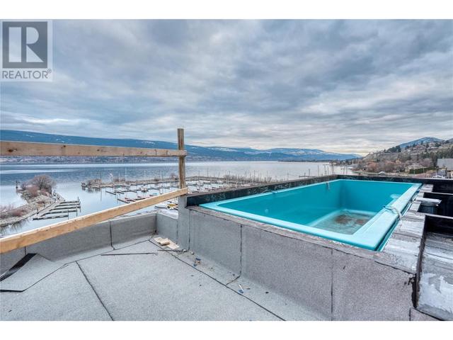 205 - 13415 Lakeshore Drive, Condo with 3 bedrooms, 2 bathrooms and 2 parking in Summerland BC | Image 7