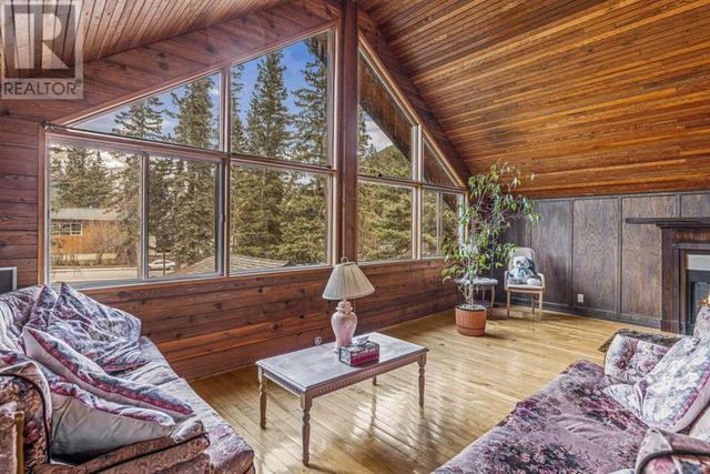 317 Buffalo Street, House detached with 8 bedrooms, 5 bathrooms and 6 parking in Banff AB | Image 9