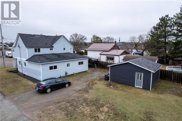 401 Wood Street, House other with 5 bedrooms, 3 bathrooms and 4 parking in Espanola ON | Image 2