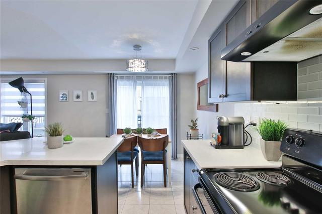 170 Louisbourg Way, Townhouse with 2 bedrooms, 3 bathrooms and 2 parking in Markham ON | Image 8