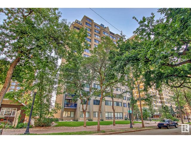 902 - 9921 104 St Nw, Condo with 2 bedrooms, 1 bathrooms and 1 parking in Edmonton AB | Image 1
