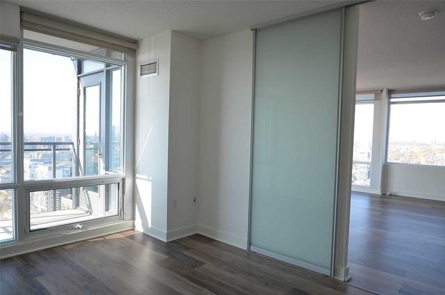 4610 - 25 Telegram Mews, Condo with 2 bedrooms, 2 bathrooms and 1 parking in Toronto ON | Image 6