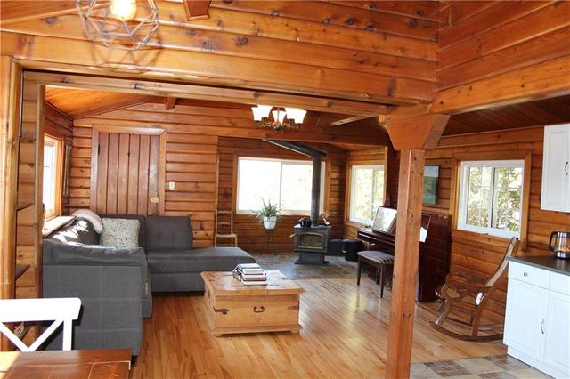 1955 County Road 30 Road, House detached with 1 bedrooms, 2 bathrooms and 6 parking in North Glengarry ON | Image 12