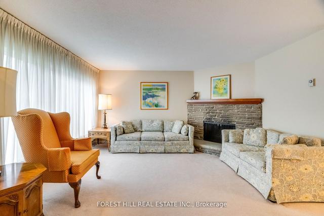 42 Coach Lite Way, Townhouse with 4 bedrooms, 2 bathrooms and 2 parking in Toronto ON | Image 13