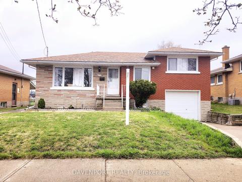278 Greenfield Ave, House detached with 4 bedrooms, 2 bathrooms and 3 parking in Kitchener ON | Card Image