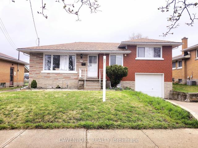 278 Greenfield Ave, House detached with 4 bedrooms, 2 bathrooms and 3 parking in Kitchener ON | Image 1