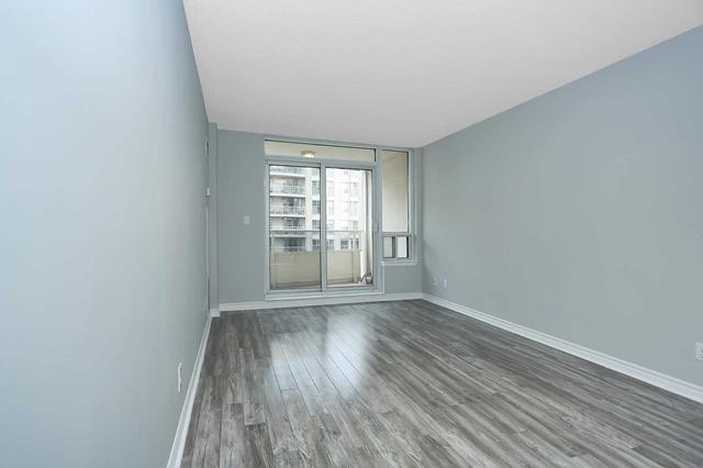 402 - 2 Rean Dr, Condo with 1 bedrooms, 1 bathrooms and 1 parking in Toronto ON | Image 6