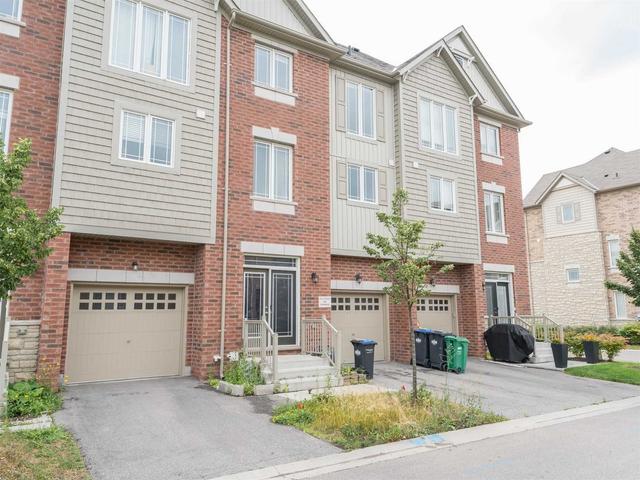 404 Dougall Ave, House attached with 3 bedrooms, 2 bathrooms and 2 parking in Caledon ON | Image 21