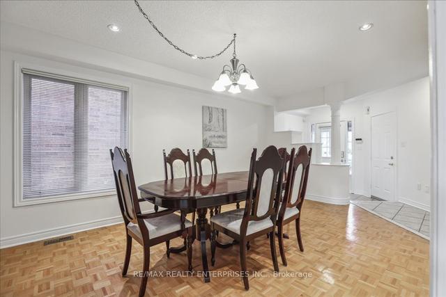 5372 Hollypoint Ave, House detached with 4 bedrooms, 3 bathrooms and 6 parking in Mississauga ON | Image 23
