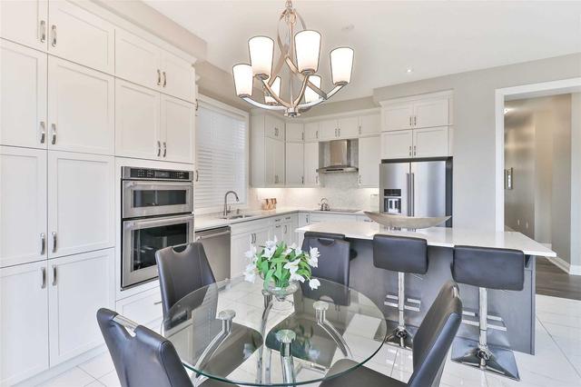 1355 Basswood Cres, House detached with 5 bedrooms, 4 bathrooms and 4 parking in Milton ON | Image 4