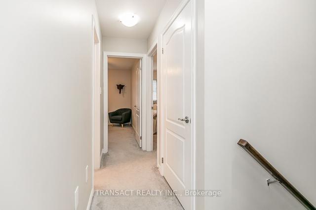 14 Deneb St, House attached with 3 bedrooms, 3 bathrooms and 2 parking in Barrie ON | Image 10