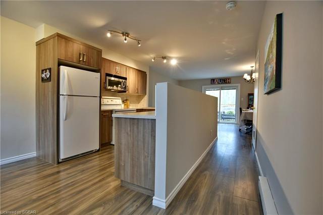 513 Tenth Street, House semidetached with 3 bedrooms, 1 bathrooms and 3 parking in Collingwood ON | Image 6