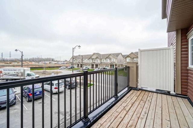 51 - 2500 Hill Rise Crt, Townhouse with 3 bedrooms, 3 bathrooms and 1 parking in Oshawa ON | Image 9