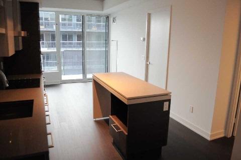 lph19 - 1030 King St W, Condo with 1 bedrooms, 1 bathrooms and 1 parking in Toronto ON | Image 3