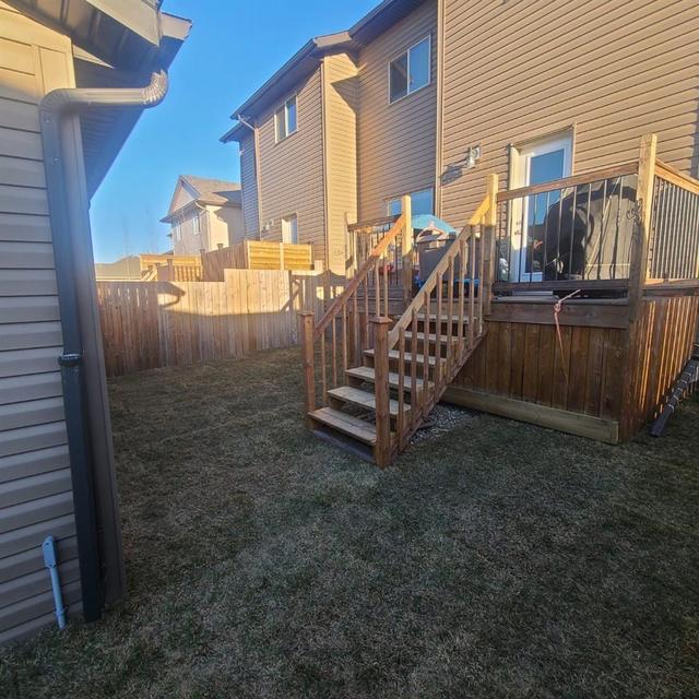 128 Wildrose Heath Nw, Home with 3 bedrooms, 2 bathrooms and 4 parking in Wheatland County AB | Image 4