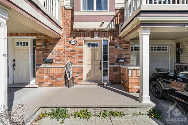 477 Meadowhawk Crescent, Townhouse with 2 bedrooms, 2 bathrooms and 3 parking in Ottawa ON | Image 1
