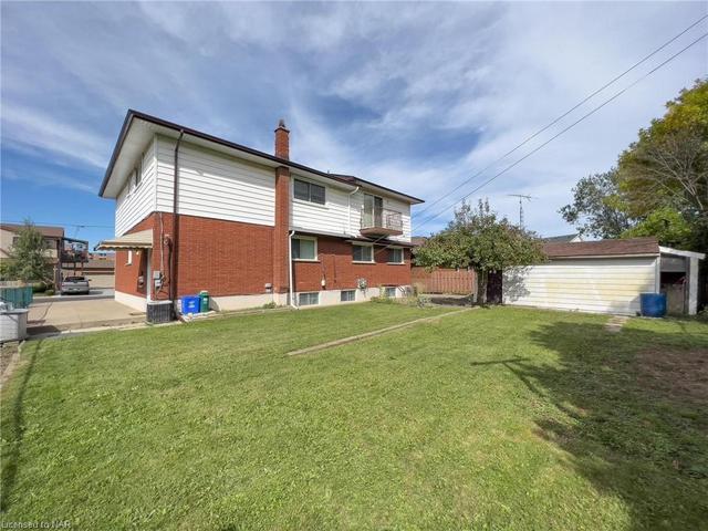 20 Myrtle Street, House detached with 5 bedrooms, 4 bathrooms and 7 parking in St. Catharines ON | Image 26