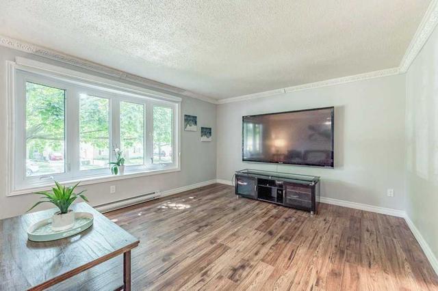 86 Upton Cres, House detached with 3 bedrooms, 2 bathrooms and 3 parking in Guelph ON | Image 17