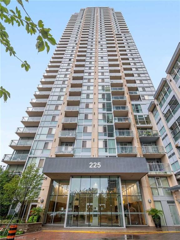 314 - 225 Webb Avenue, House attached with 2 bedrooms, 2 bathrooms and 1 parking in Mississauga ON | Image 1