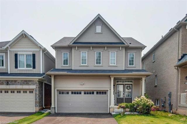8654 Chickory Trail, House detached with 4 bedrooms, 2 bathrooms and 6 parking in Niagara Falls ON | Image 1