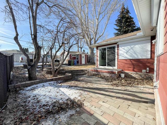 2231 Sumac Road Nw, House detached with 4 bedrooms, 2 bathrooms and 2 parking in Calgary AB | Image 34